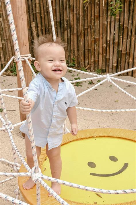 H H Khoe Nh Hai Nh C T Du Xu N U N M Lisa Di N Bikini C Ng X U Ngang X U D C Leon L N