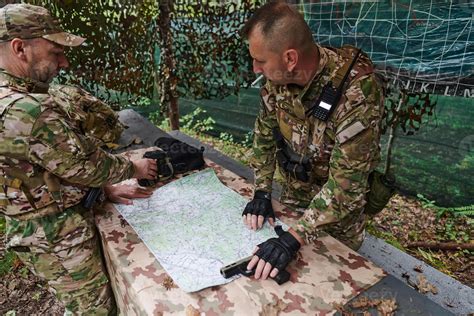 Which Section Organizes Assigns And Supervises Tactical Response Resources 7