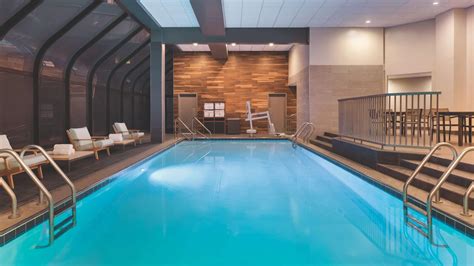 Modern Downtown Louisville Hotels | Hyatt Regency Louisville