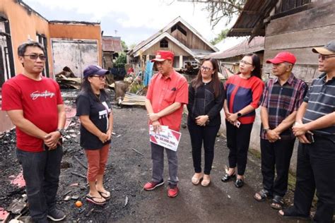 Bupati Minahasa Serahkan Bantuan Bagi Korban Bencana Dan Kebakaran