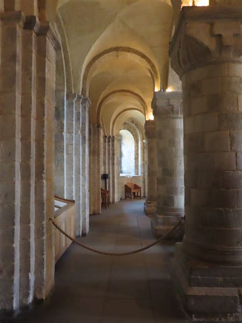 London The Tower Of London The Chapel Terracotta Buff Flickr