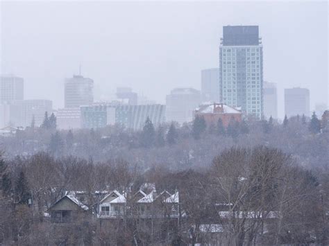 Edmonton weather: Clouds and flurries as wind chill drops to -21 ...