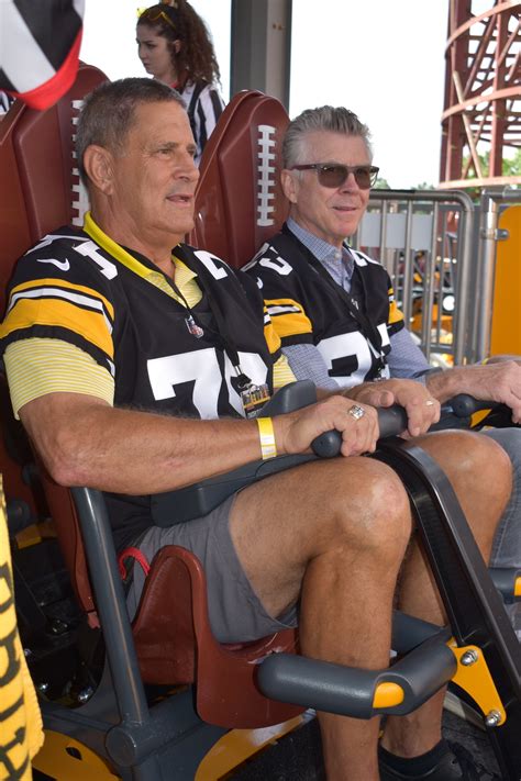 Pittsburgh Steelers players are among first to ride Kennywood’s new