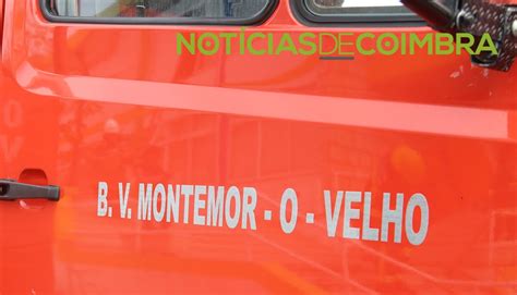 Colis O Entre Dois Carros Em Montemor O Velho Not Cias De Coimbra