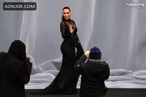 Kim Kardashian Sexy And Nude Flaunt Her Gorgeous Boobs In A Hot See