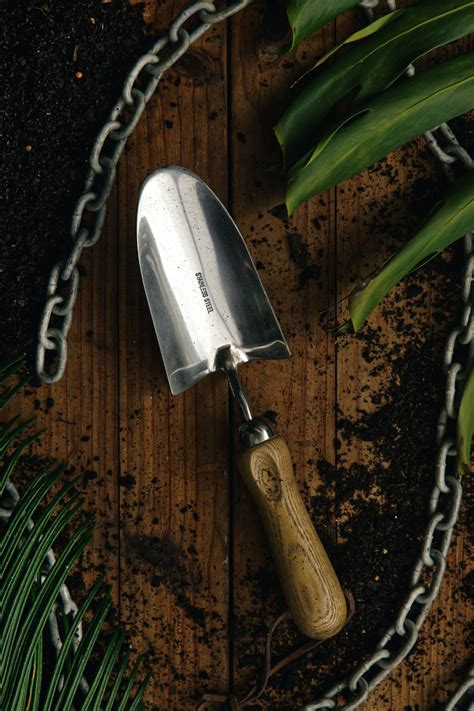 10 Gardening Tools and Their Uses | The KauSee