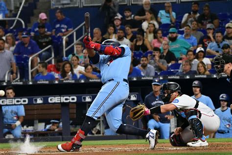 Vladimir Guerrero Jr ganó la pulseada contra Azulejos El ExtraBase