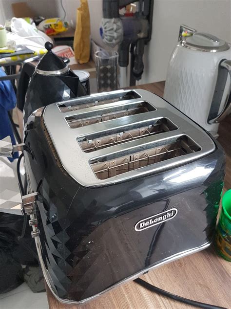 De longhi toaster and kettle set in B71 Bromwich für 35,00 £ zum ...