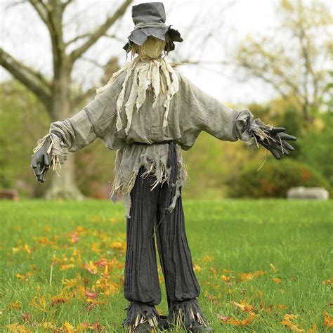 117 Best Images About Scarecrows On Pinterest Gardens Primitive