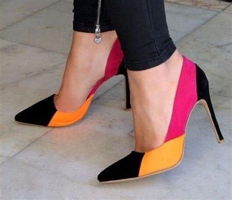 Pin by Maria Hernandez on Amó los zapatos y carteras High heels