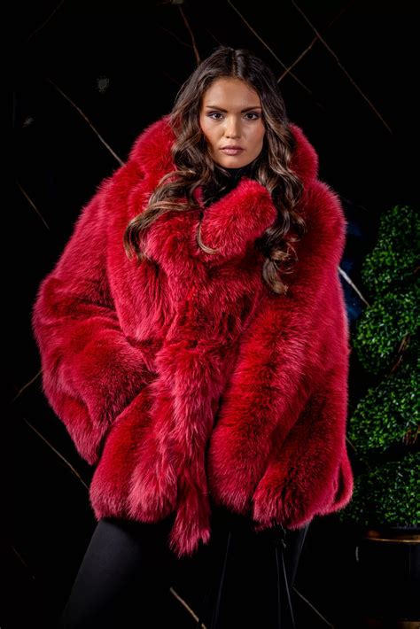 Modern Red Fox Fur Coat - Fur Fashion