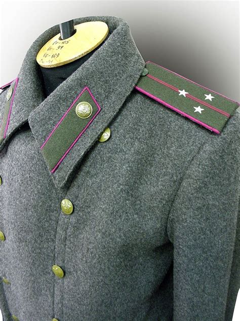 Шинель офицерского состава Красной Армии, образец 1943 года.