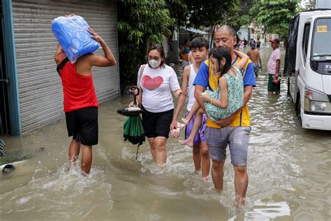 IN PHOTOS Some Areas In Bulacan Remain Flooded Catholic News