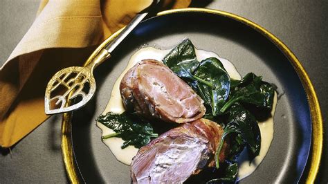 Gefülltes Schweinefilet an Cognac Rahmsauce Rezept Swissmilk