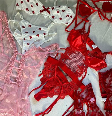 Fabiinxx Fabinexx Nude OnlyFans Leaks Fappening FappeningBook