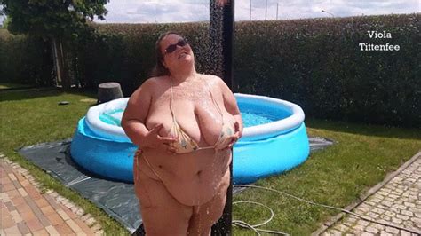 Vt Slomo Ssbbw Tiny Bikini Shower Viola Tittenfee Clips Sale