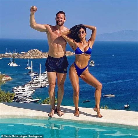 Nicole Scherzinger Shows Off Her Sensational Figure In Bikini Clad Snaps In Mykonos Daily Mail