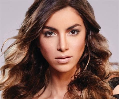 Anllela Sagra S Plastic Surgery Boob Job See Transformation Plastic Surgery Stars