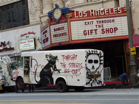 Exit Through the Gift Shop (USA Release) – MR BRAINWASH