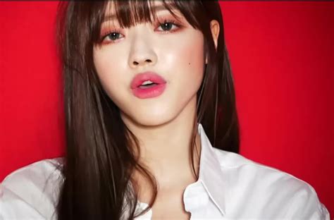 Yooa And Those Plump Dick Sucking Lips Of Yours The Amount Of Buds