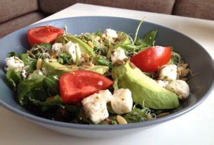 Superfood Salade Met Gepelde Hennepzaad Chickslovefood