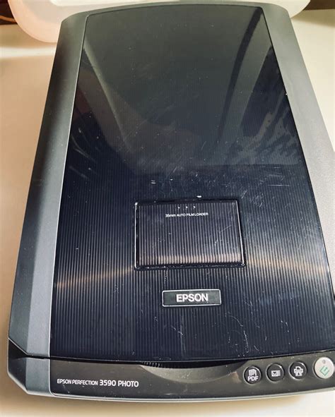 Epson Photo 3590 Perfection Flatbed Photo Scanner With Auto Film Loader