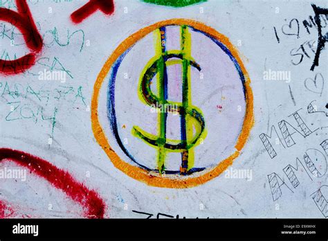 Graffiti Dollar Sign Stock Photos & Graffiti Dollar Sign Stock Images - Alamy