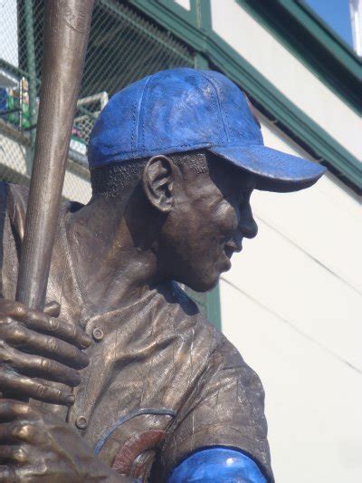 The Sporting Statues Project Ernie Banks Chicago Cubs Wrigley Field