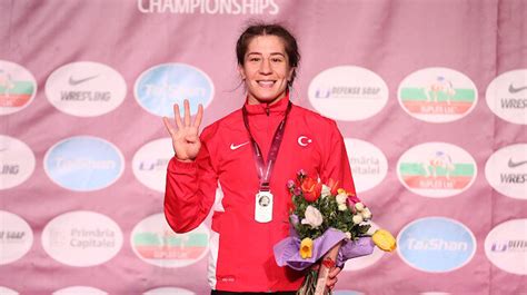 Turkish Wrestler Wins Gold In European Championships Extreme Sports