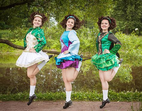 1,000+ Irish Dance Costumes Stock Photos, Pictures & Royalty-Free ...