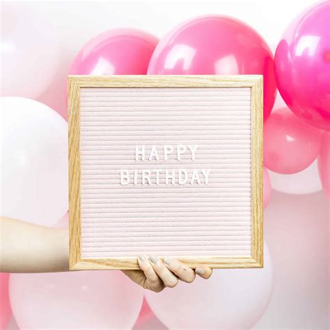 places that offer free birthday stuff 7