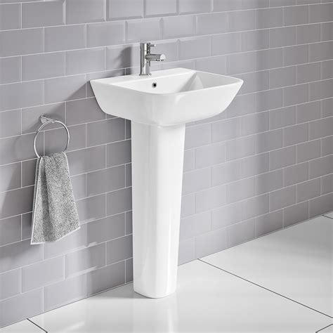 Rene Basin MyStyle Bathrooms