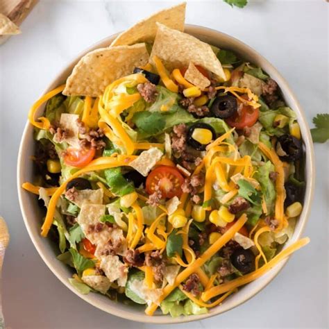 Easy Layered Taco Salad Recipe Ground Beef • The Fresh Cooky