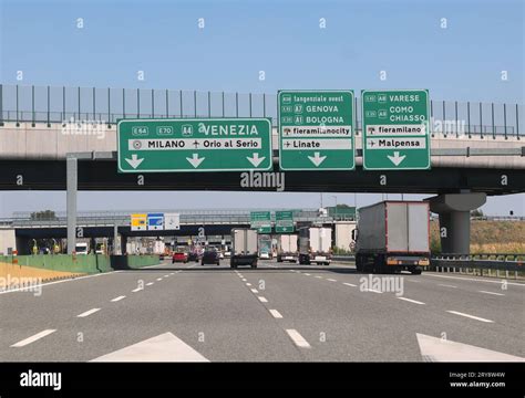 motorway junction with directions to the major Italian cities and road ...