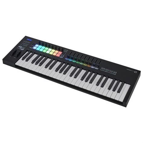 Novation Launchkey Mk Master Keyboards Keys Soundsmag