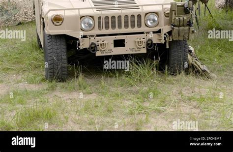 Desert camo camouflage Stock Videos & Footage - HD and 4K Video Clips - Alamy