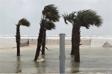 Sally Brings Floods To Gulf Coast Florida Bridge Breaks Away UPI