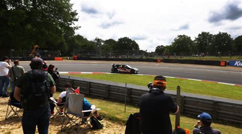 QUALIFYING IN QUOTES BRANDS HATCH INDY BTCC