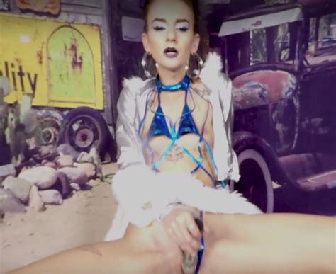 Adelle Unicorn Vr Porn Video Vrporn