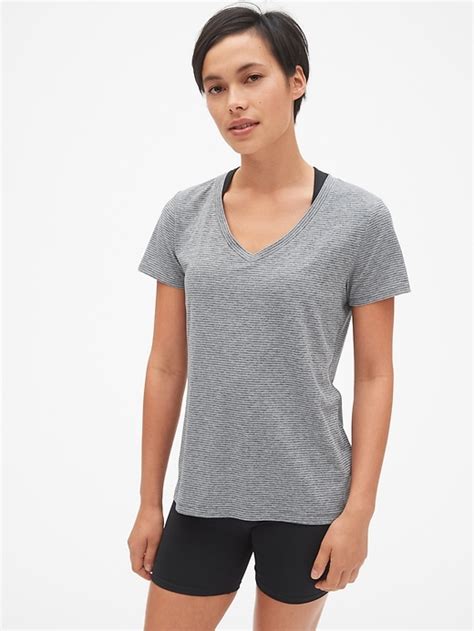 Gapfit Breathe V Neck T Shirt Gap