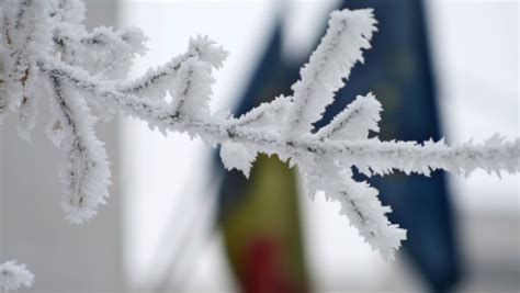 În weekend ne confruntăm cu primul episod de iarnă meteorologii anunţă