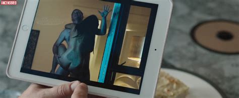 Naked Unknown In Les P Tits Cochons