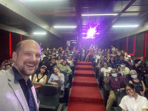 Irish Embassy Manila On Twitter 📸 Selfie Time 🎥 Full Theatre In Iloilo For The Screening Of