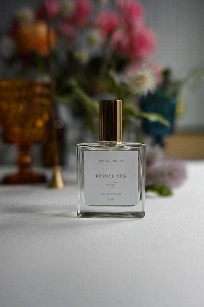 French Kiss Eau de Parfum – Wool & Indigo