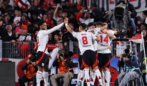 River venció a Colo Colo y clasificó a semifinales de la Copa