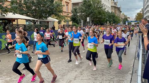 Ljubljanski maraton 2023 Šolski teki OŠ J Dalmatina KK YouTube