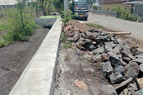 Proyek Rehabilitasi Drainase Desa Pekoren Rembang Sudah Terealisasi