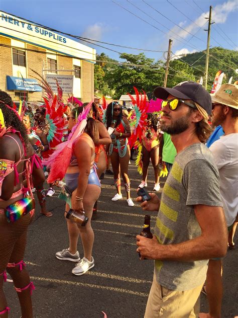 Sailing Borealis : Grenada’s Spicemas Carnival