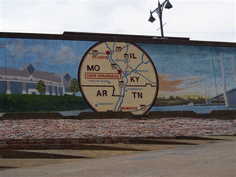 Welcome to Cape Girardeau - Barrel Raft Boys