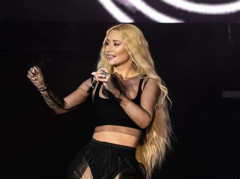 Saudi Arabia Stopped Iggy Azalea Show After She Split Pants